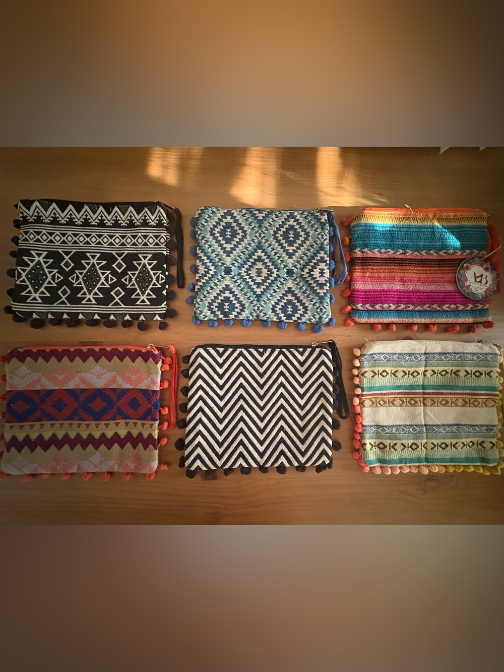 America & Beyond 6 pack Assorted Pompom Handwoven Multicolor Pom-Pom Zip Clutch
